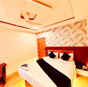 Hotel Eagle Grand Airport Zone