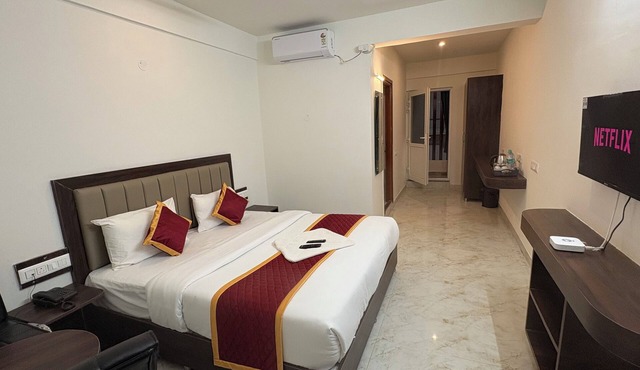 Hotel Elevate Inn Bangalore Airport