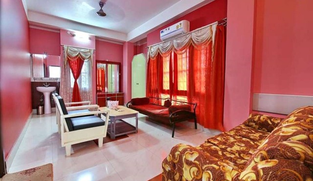 Hotel Ellora