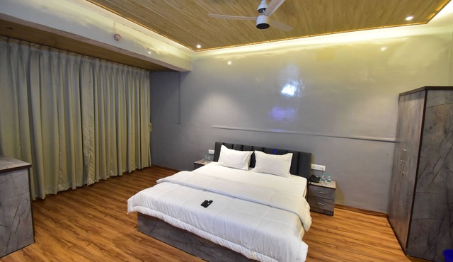 Hotel Evergreen