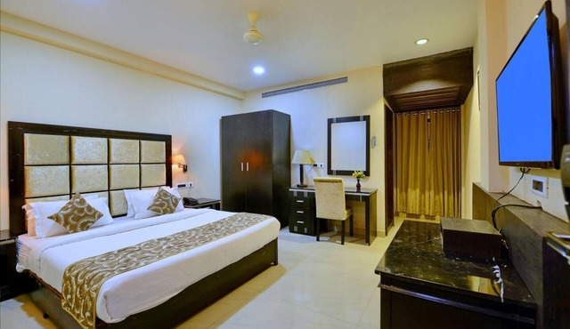 HOTEL FLORET INN