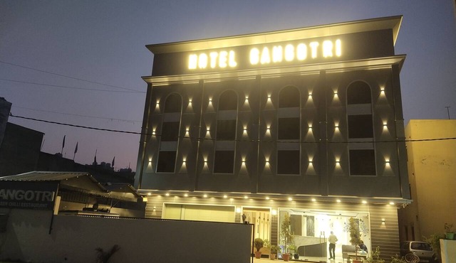 Hotel Gangotri