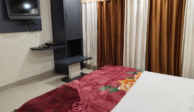 Hotel Giriraj