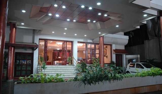 Hotel Gnanam