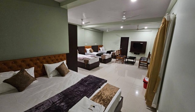 Hotel Gokarna Palace