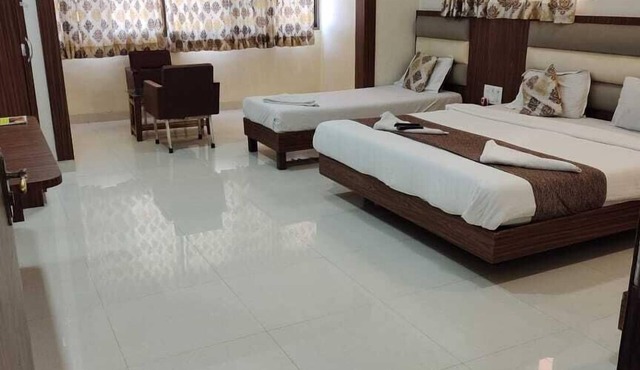 Hotel Golden Palms