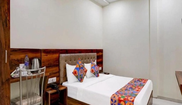 Hotel Golden Sands Near T2 International Airport Mumbai