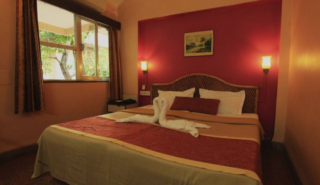 Hotel Gopika International