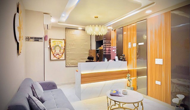Hotel Grand Aana Inn