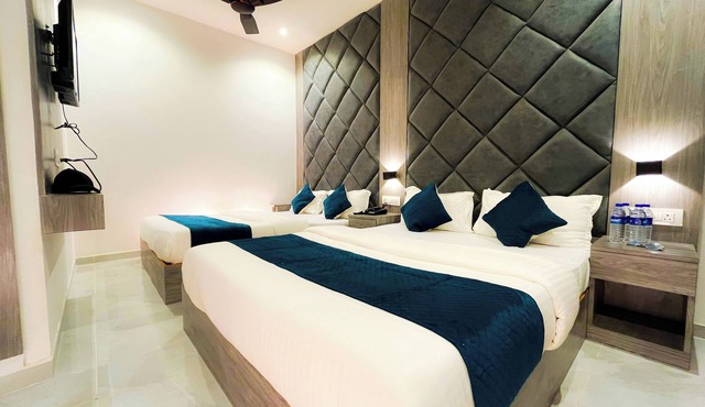 Hotel Grand Executive