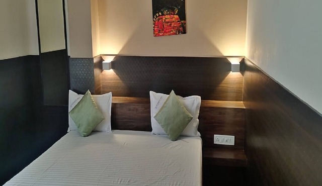 Hotel Grand Gaayatris