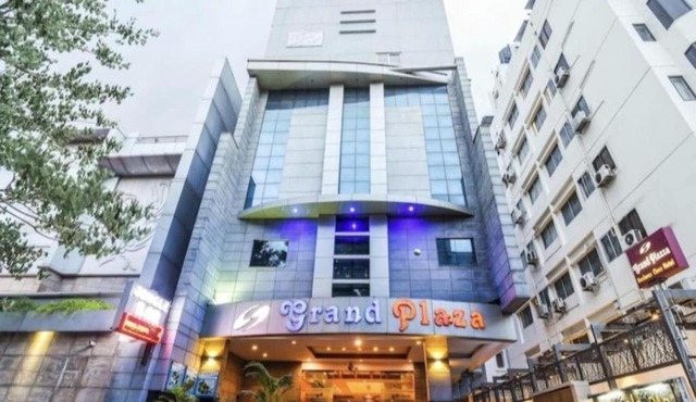 HOTEL GRAND PLAZzA