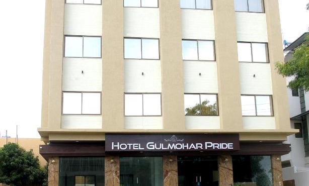 Hotel Gulmohar Pride