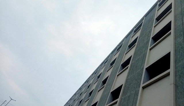 Hotel Holiday Park- Lakdikapul