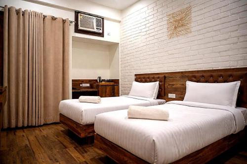 Hotel Imperial Stayz Sector 42