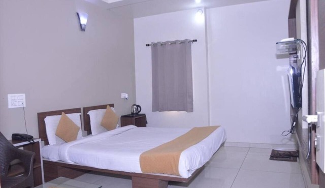 Hotel indrani