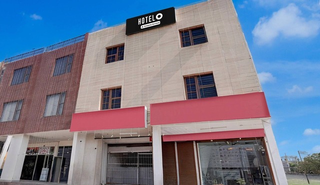 Hotel ISBT Mohali Formerly Holiday Spot
