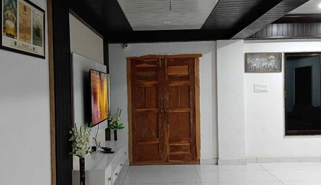 Hotel Jijau Darbar