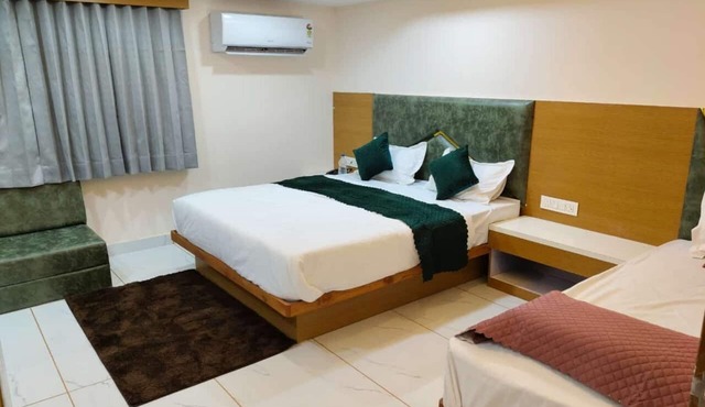 Hotel just inn
