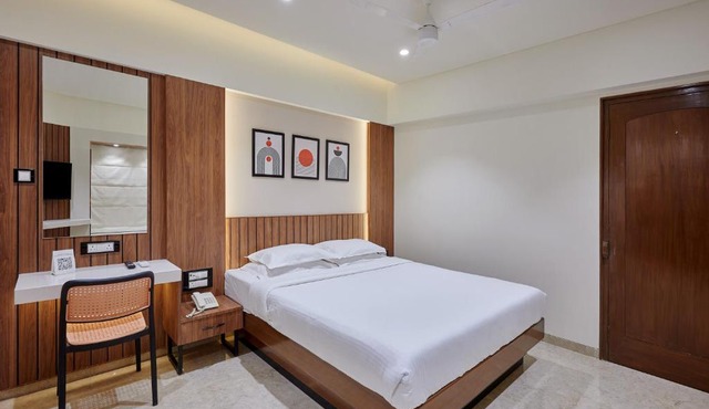 Hotel Karl Residency