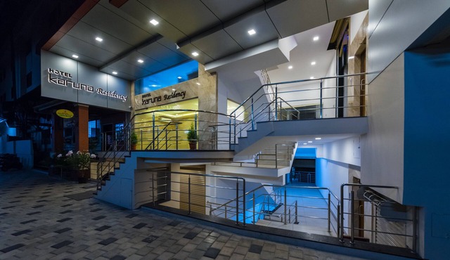 Hotel Karuna Residency