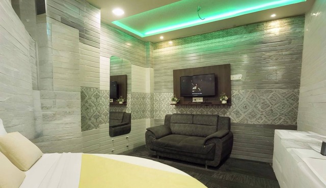 Hotel KDM
