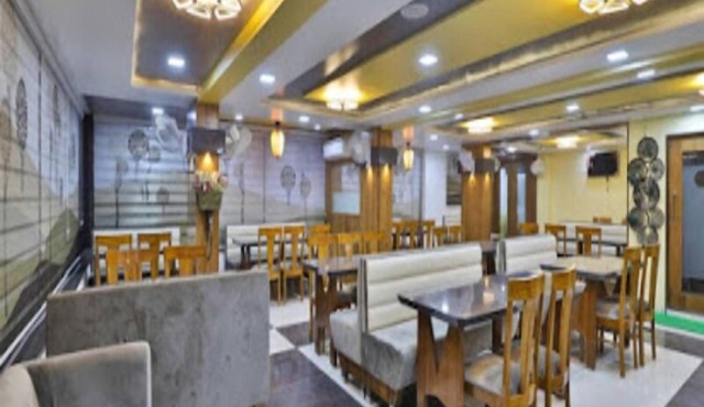 Hotel Krishna Palace