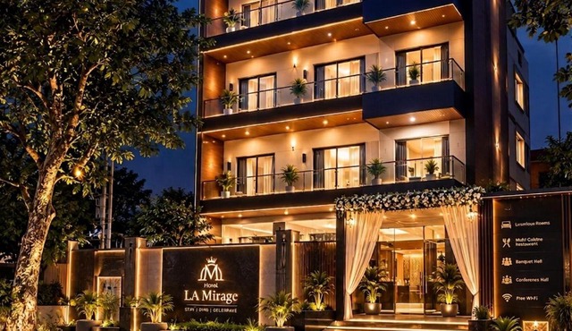 Hotel La Mirage Suite in Noida