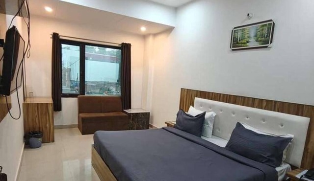 HOTEL LA PLAZO