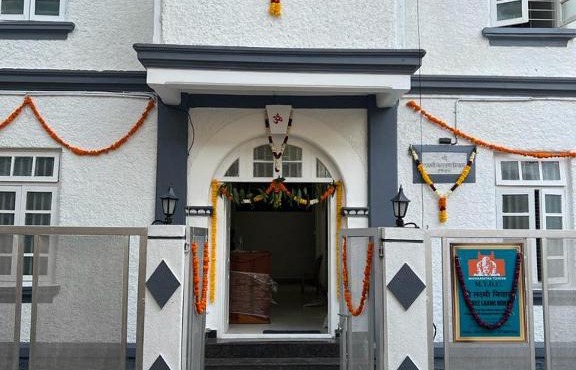 Hotel Laxminarayan Niwas