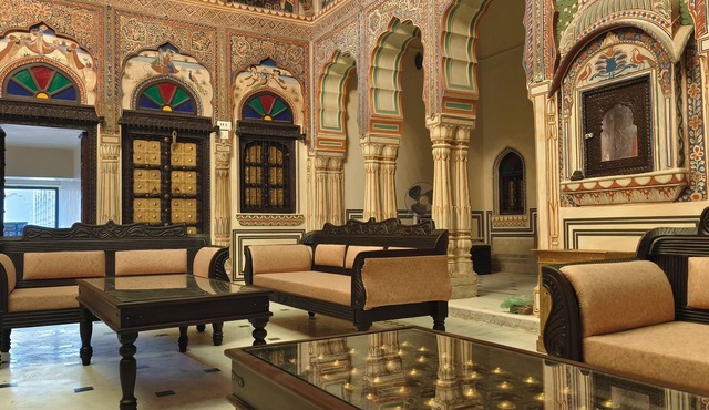 HOTEL MANDAWA VILAS