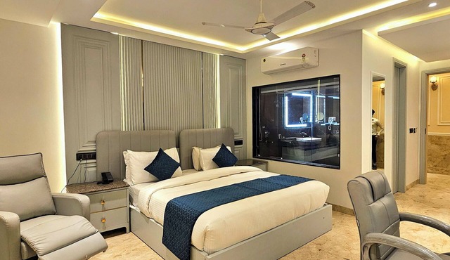 Hotel Mansarover Paradise