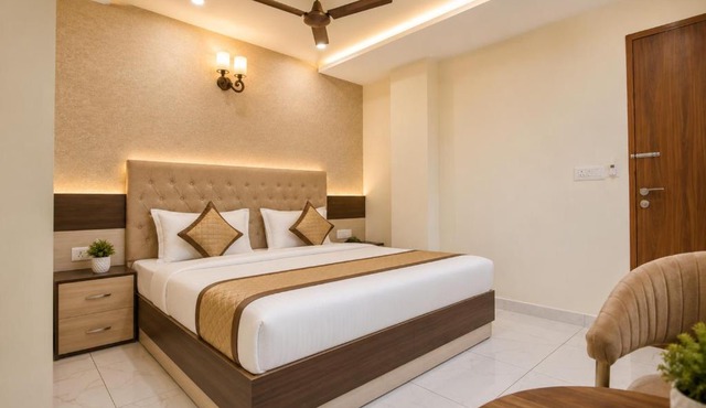 Hotel Meridia Inn Near PEC College & PGI