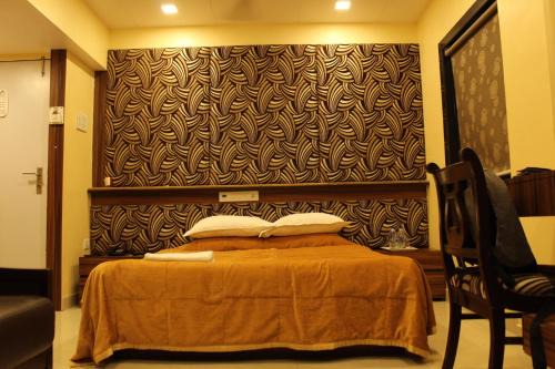Hotel Metro Palace Bandra
