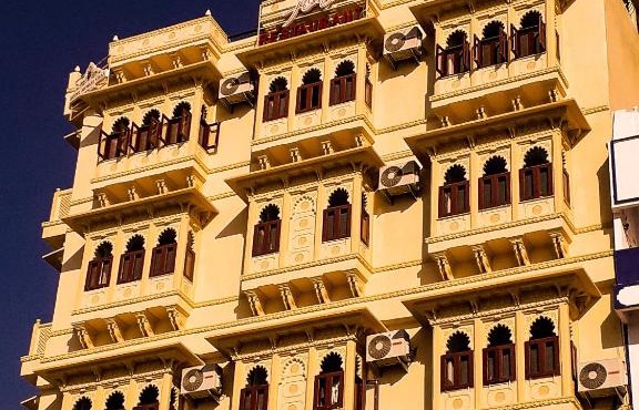 Hotel Mewari Villa PURE VEG