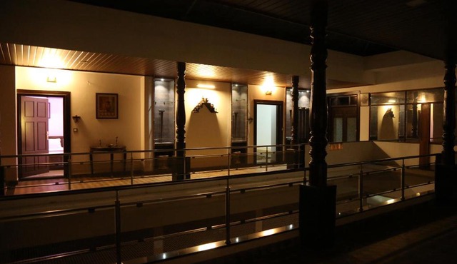 Hotel Mudra Midtown