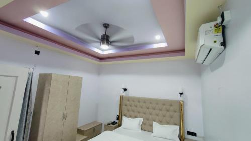 Hotel Narendra Palace
