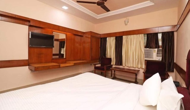 hotel natraj