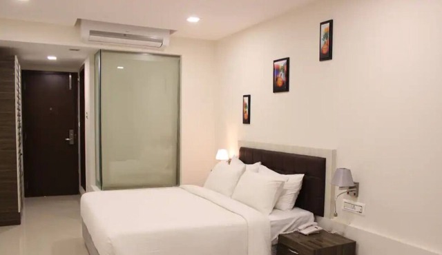 Hotel Near Hiranandani Powai, IIT