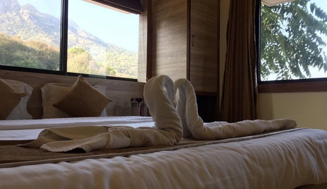 Hotel New Golden Veena