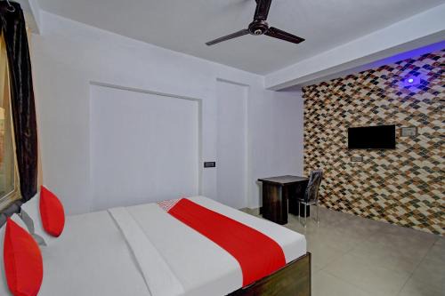 Hotel O ALISHA LODGE