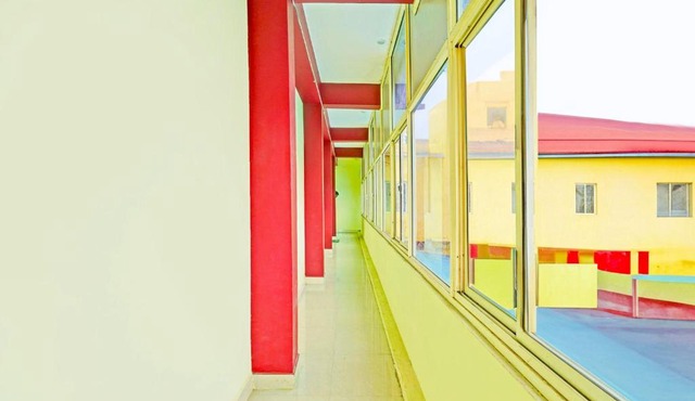 Hotel O by OYO LA VGA RESIDENCY