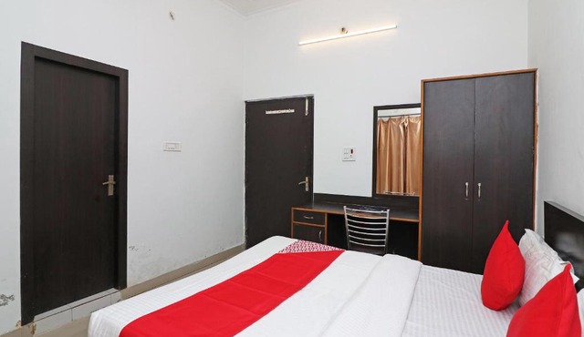 Hotel O by OYO Mid Town Ojus Tower