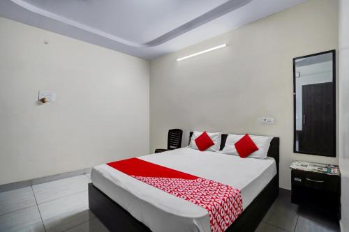 Hotel O by OYO VARA RESIDENCY
