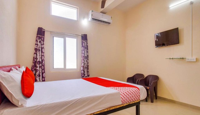 Hotel O G7 Residency