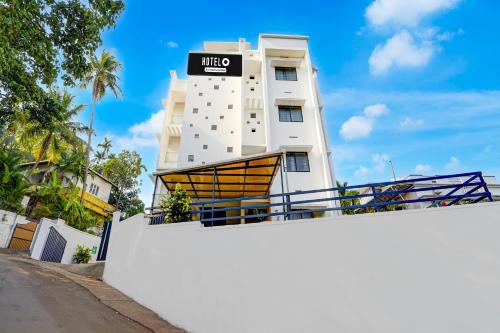 Hotel O Kinfra Industrial Park Calicut Formerly Motis Garden