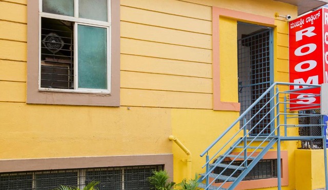 Hotel O Manjushree Boarding & Lodging nearby Dr.BR Ambedkar Stadium Basveshwar nagar