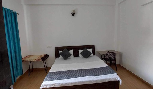 Hotel O Naveen Residancy
