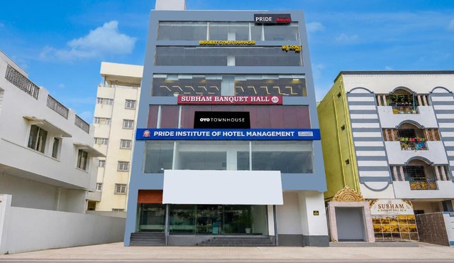 Hotel O R Eleven