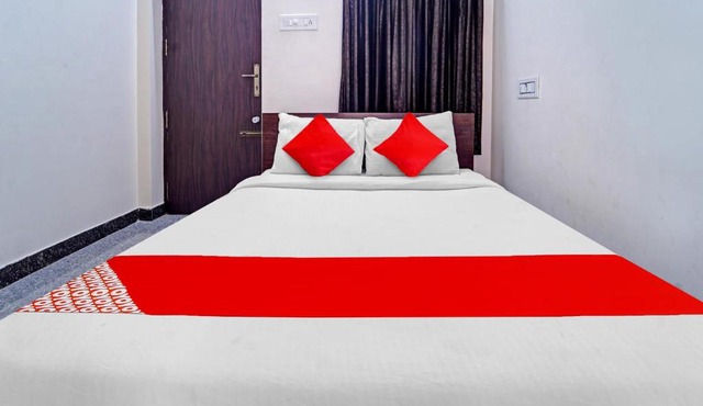 Hotel O Royal Residency